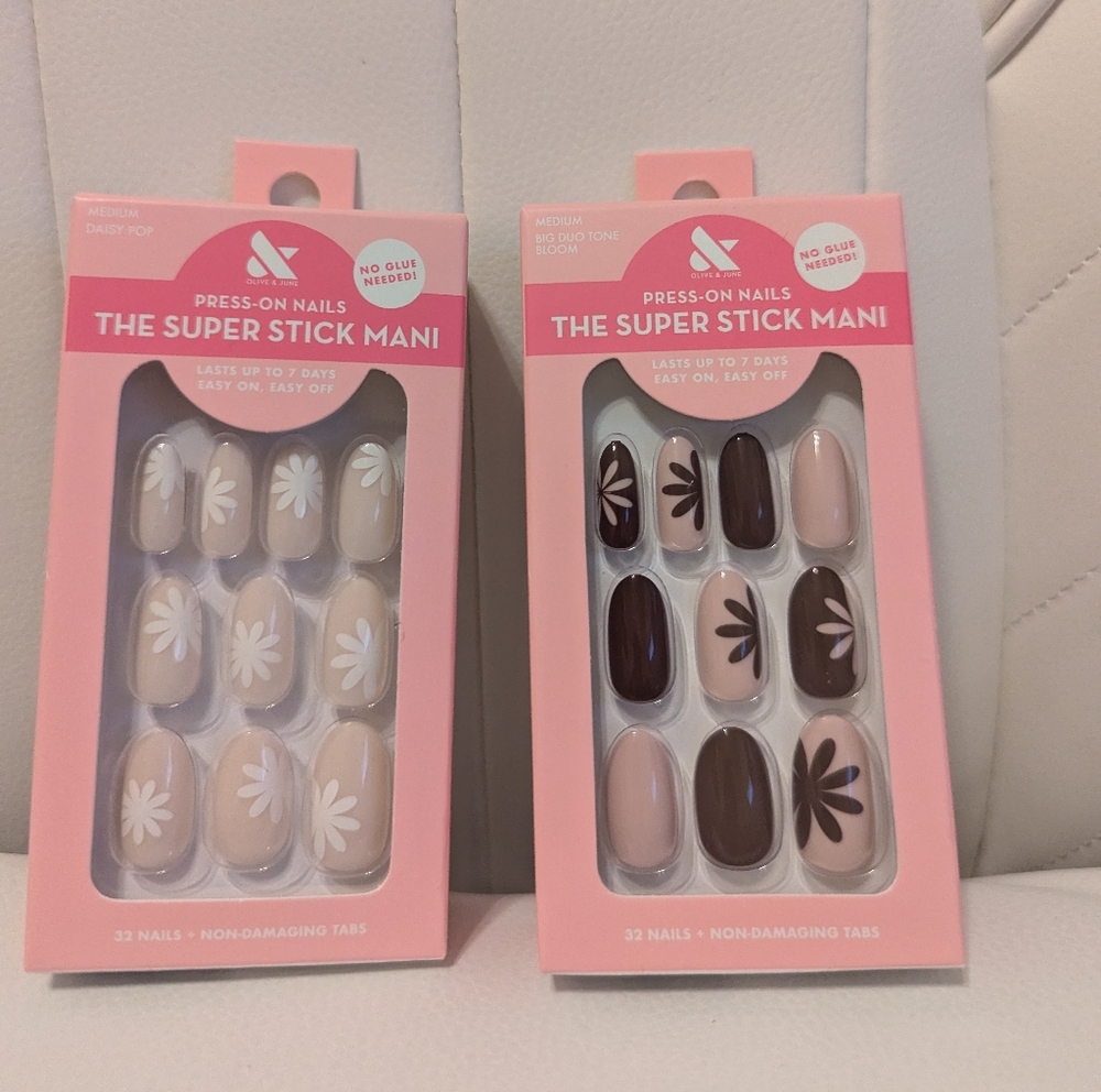 Super Stick Mani Press On Nails Lot of 2